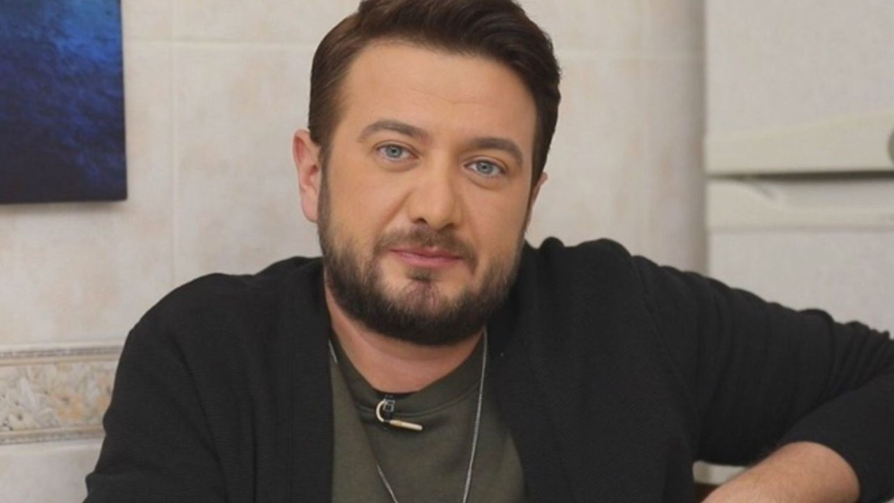 Ünlü oyuncu Onur Büyüktopçu 'Yemekteyiz' itirafıyla resmen ateş püskürdü