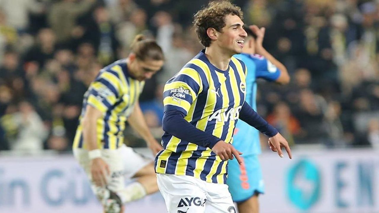 Fenerbahçe'de flaş ayrılık! Hull City'e transfer oluyor