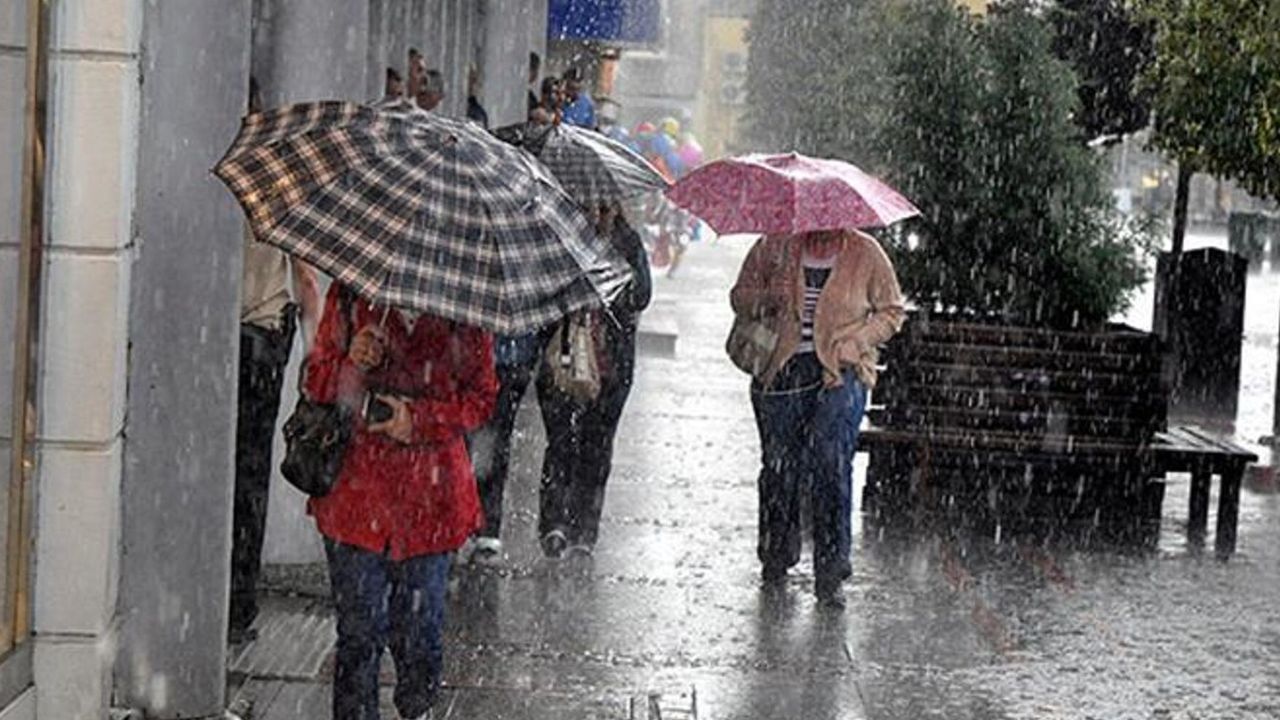 Meteoroloji'den 10 il için sağanak yağış ve sel uyarısı