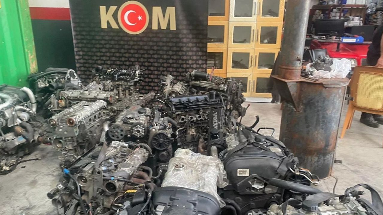 3 milyon TL'lik 30 adet kaçak otomobil motoru ele geçirildi