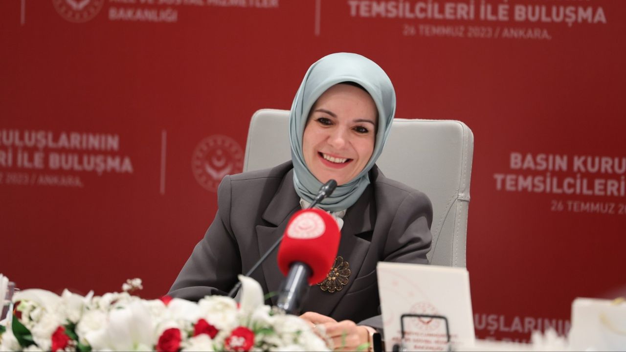 Bakan Göktaş: Aile Destek Programı ödemeleri kapsamında bugün 4,1 milyar TL hesaplara yatıyor