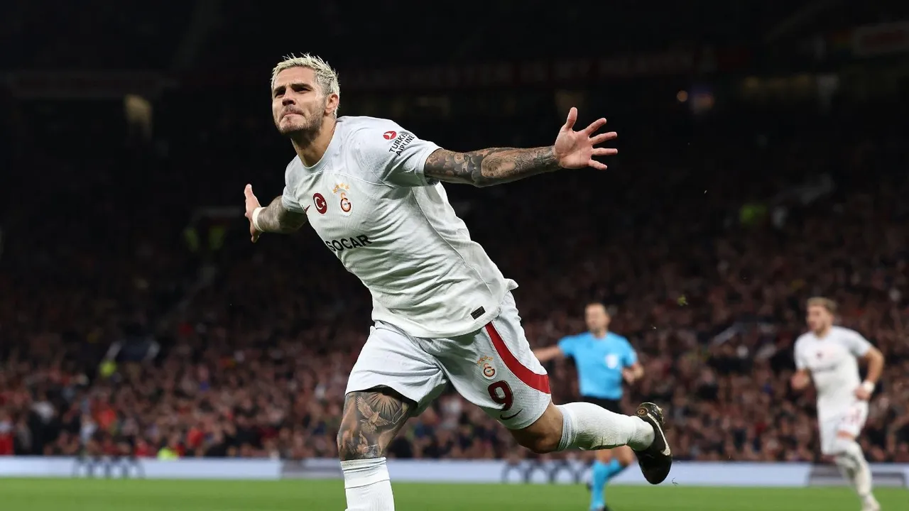 Cimbom, Manchester United deplasmanında tarih yazdı