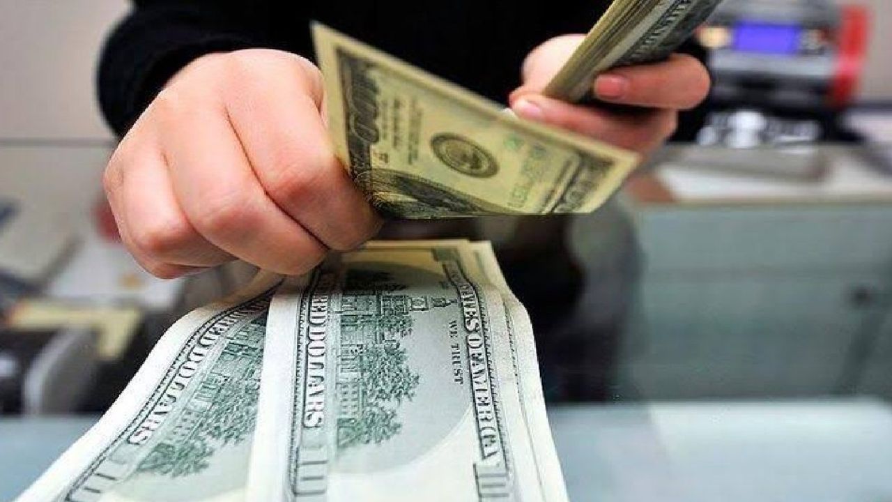 Dolar kurunda kopacak fırtınayı bizzat uzman isim açıkladı! O tarihe kadar bunu yapan oh çeker