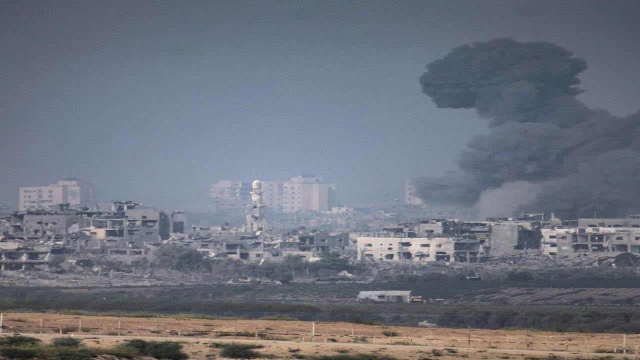 İsrail'den hastaneyi bombalama tehdidi