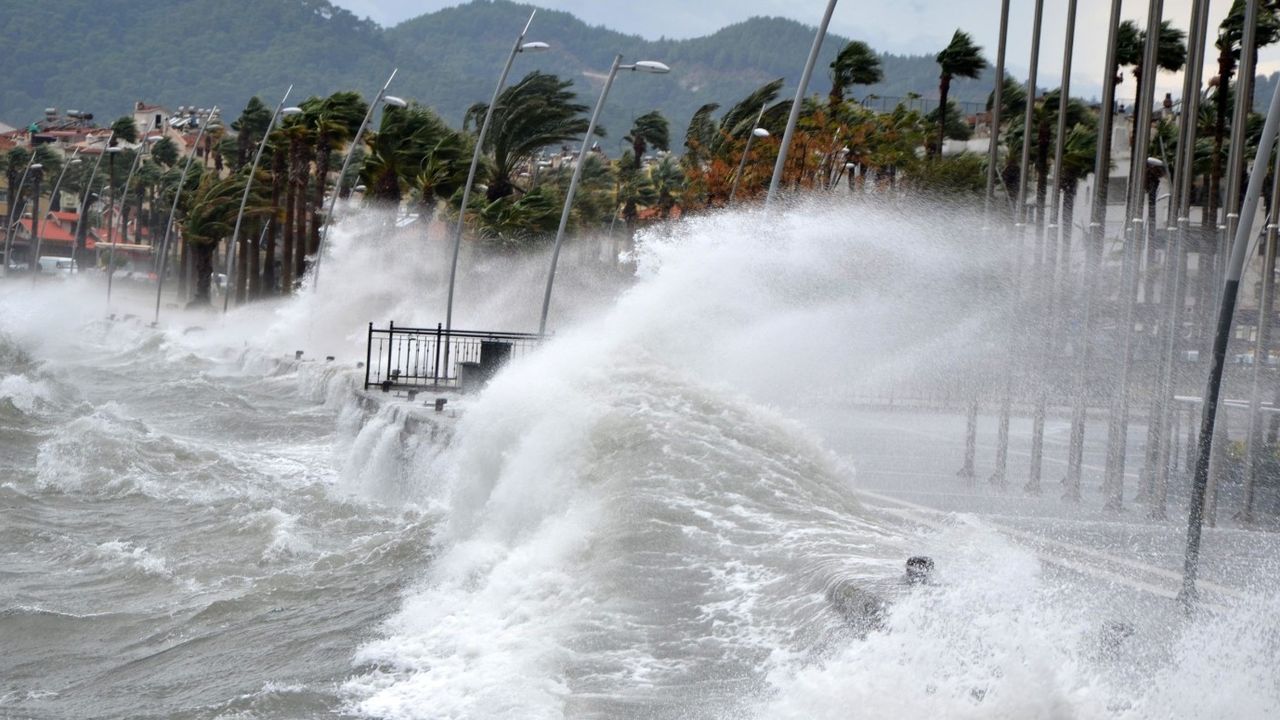 Meteoroloji’den 14 il için kritik uyarı! 10,11,12 Ekim'de okullar tatil mi?