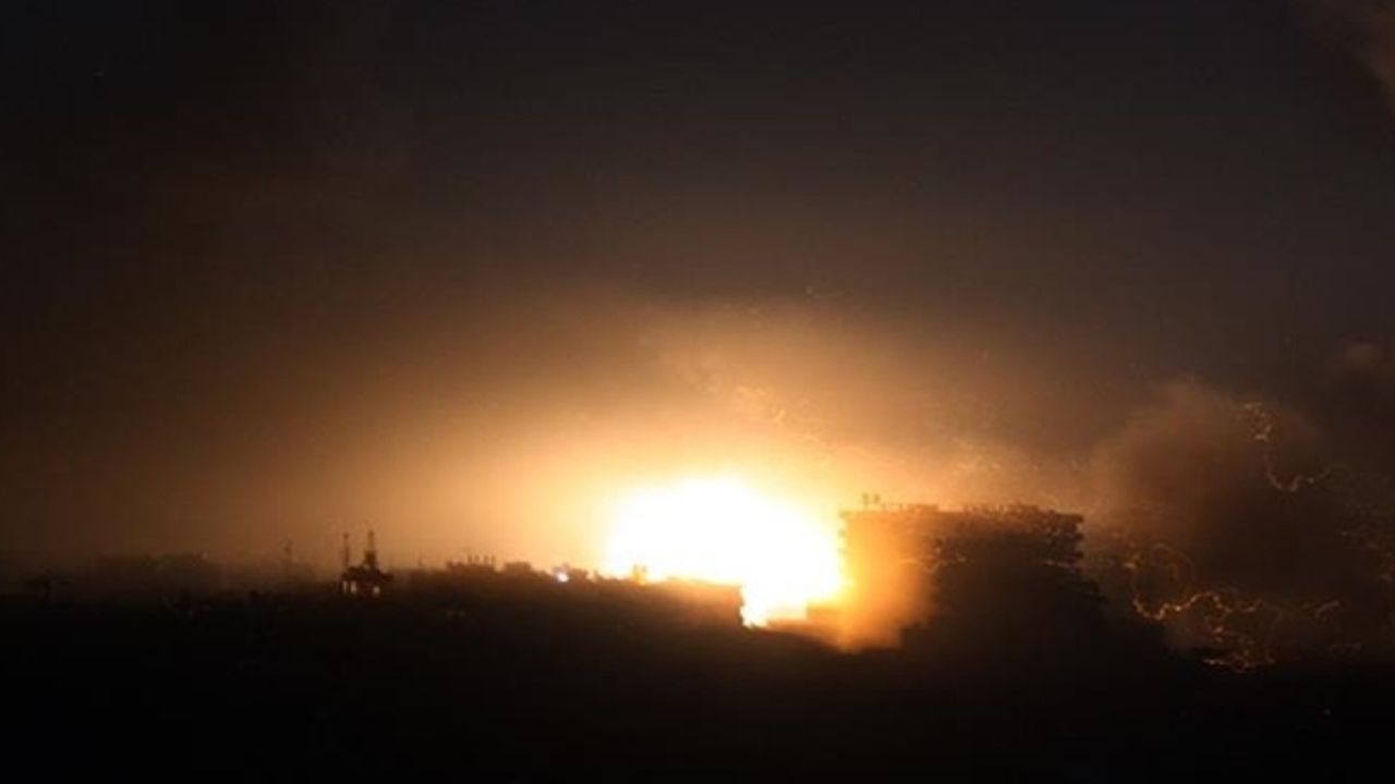 Mısır'a füze düştü: 5 kişi yaralı 