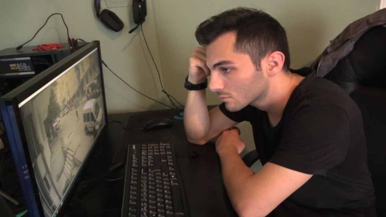 Polisin nasihati ile sosyal medyada gündem olan gencin motosikleti çalındı