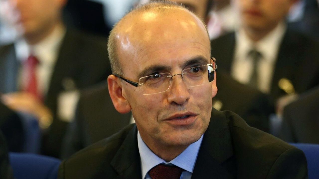 Şimşek’ten TL’ye güven mesajı: Değer kaybı için sebep yok