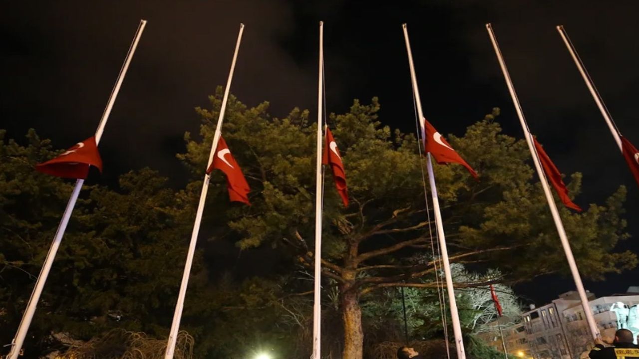 SON DAKİKA! Milli yasta okul tatil olur mu? 19-20-21 Ekim okul var mı? MEB açıkladı