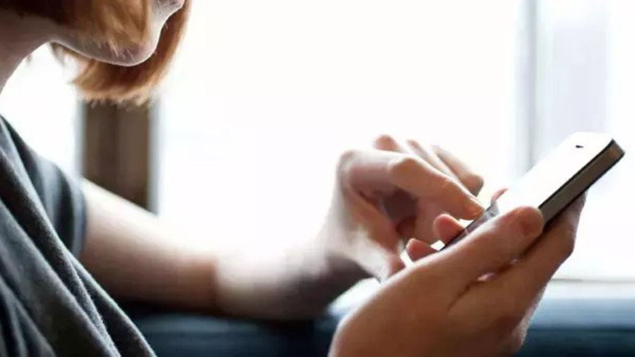 Vergisiz telefon Resmi Gazete'de yayınlandı! Vergisiz cep telefonu ve bilgisayar satışı ne zaman başlayacak?