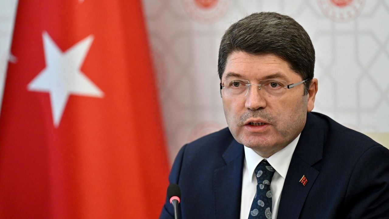 Yedieminlerdeki hacizli mallar Kızılay’a devrediliyor