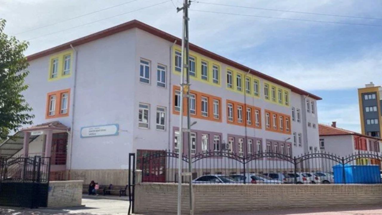 Yiğeninin öğretmenini dayakla hastanelik etti