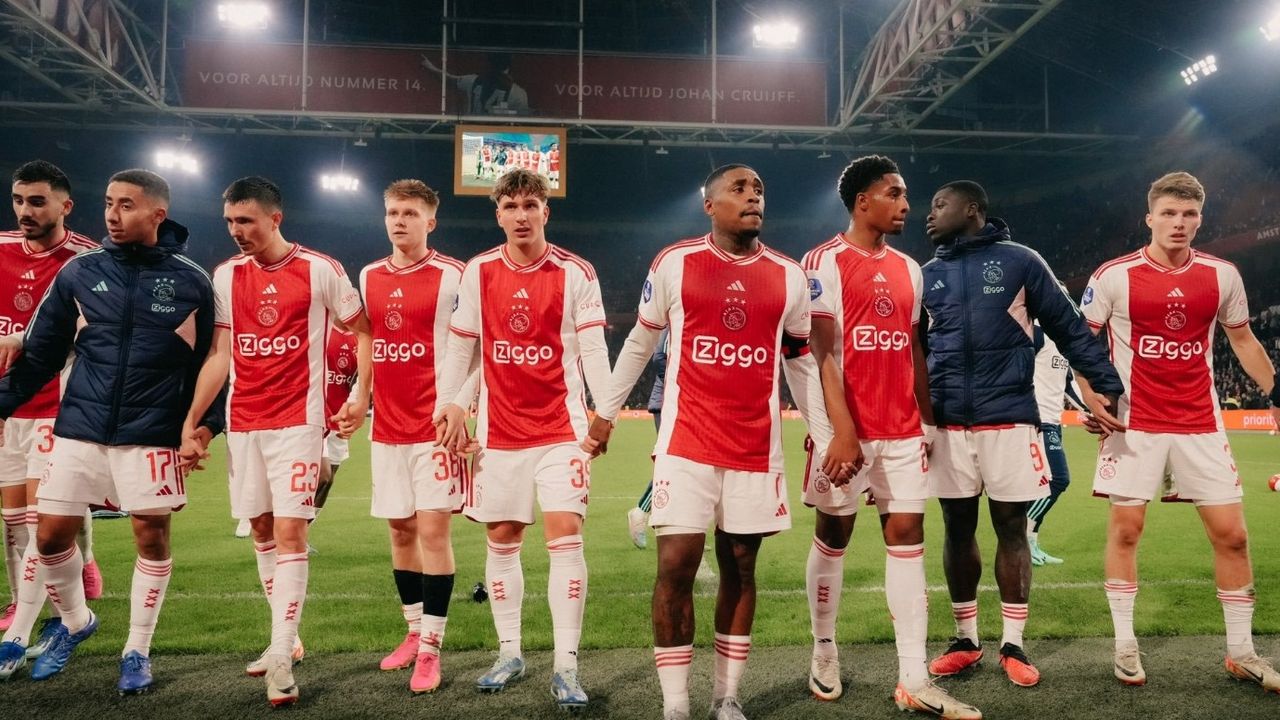 Ajax galibiyeti hatırladı