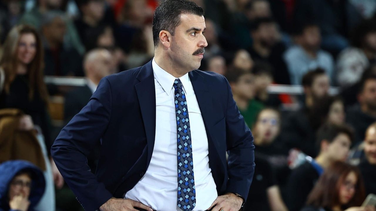 Anadolu Efes Milano deplasmanında kayıp
