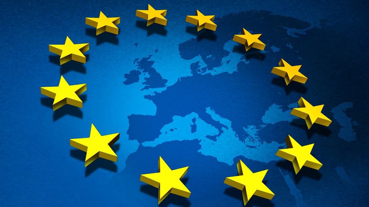 Avrupa Birliği Komisyonu: ''Türkiye birlikten uzaklaşmaya devam ediyor''