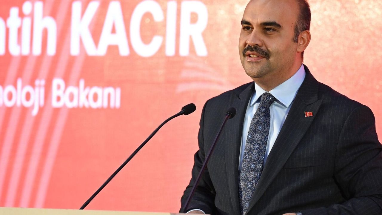 Bakan faizsiz 1 milyon TL kredi destek paketini açıkladı! 12 ay geri ödemeden 1 milyon TL cebinizde