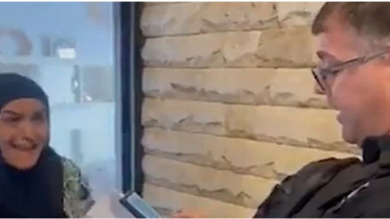 Filistinli kadının gözaltına alınma anı, İsrailli bakan tarafından paylaşıldı