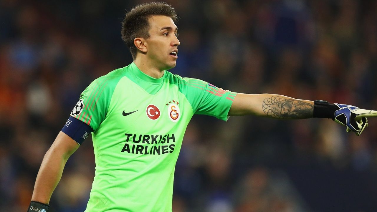 Galatasaray'da sözleşme yenileme harekatı