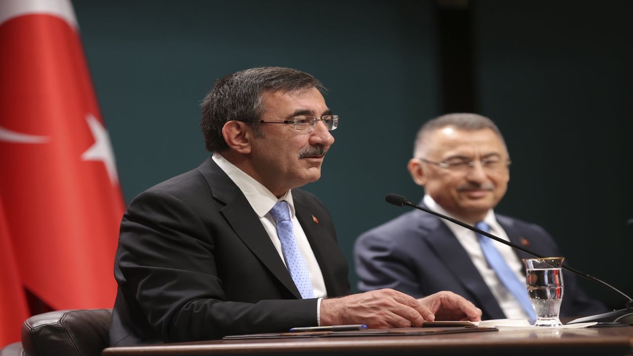 Konut kredisinde yeni dönem başlıyor! İlk evini alacak vatandaşlara Cevdet Yılmaz’dan açıklama geldi