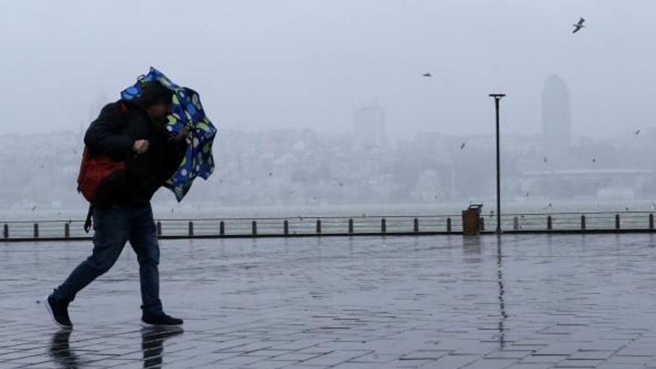 Meteoroloji’den fırtına alarmı! 23 ilde sarı kodlu uyarı yapıldı