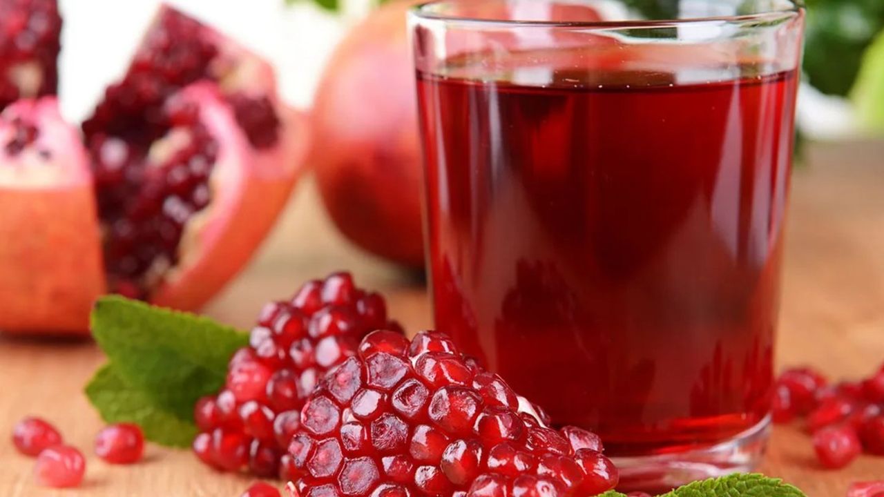 Sabahları aç karnına tüketin, nar suyunun öyle bir faydası varmış ki! 