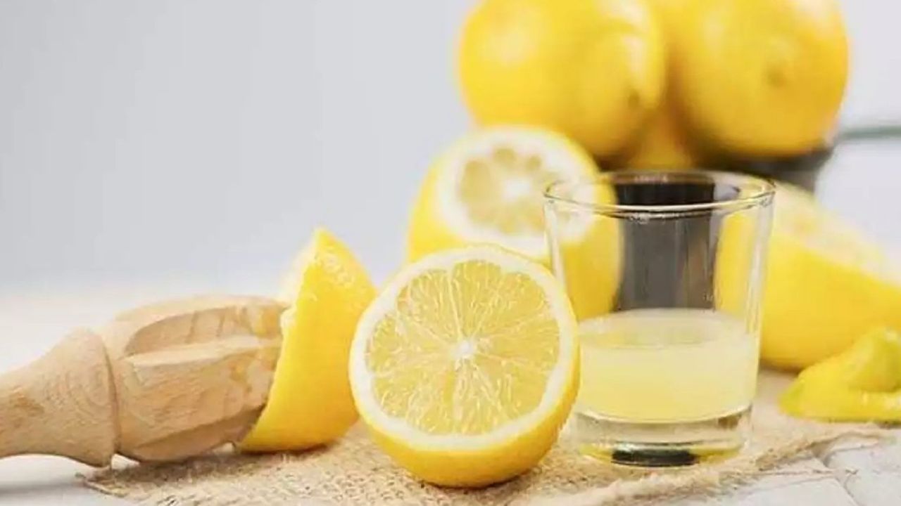 Şifası suyunda saklı! Antioksidan deposu limon suyu binbir derde deva… 