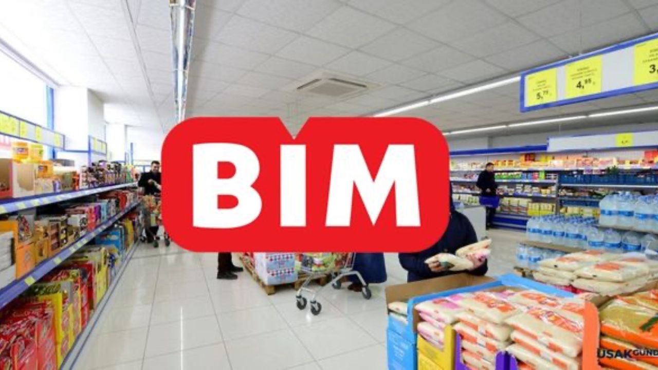 Üç katlı ve parfümlü tuvalet kağıdı sadece 88 TL! O market dev tuvalet kağıdını sudan ucuza satıyor