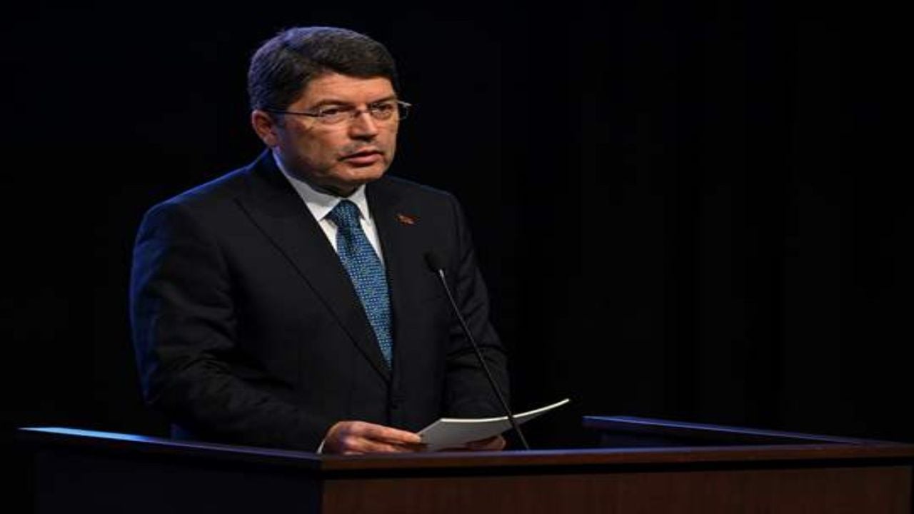  Adalet Bakanı Tunç: Türk hukuku, sessiz devrimle yenilendi