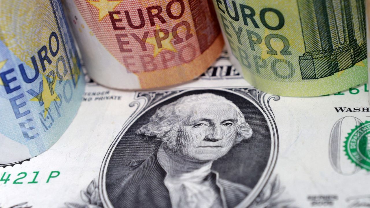 Dolar-Euro Kurunda 8 Aralık 2023 Perşembe Son Durum: Bugün 1 Dolar Ne Kadar Oldu? 1 euro kaç TL Dolar/Euro Alış-Satış Fiyatı