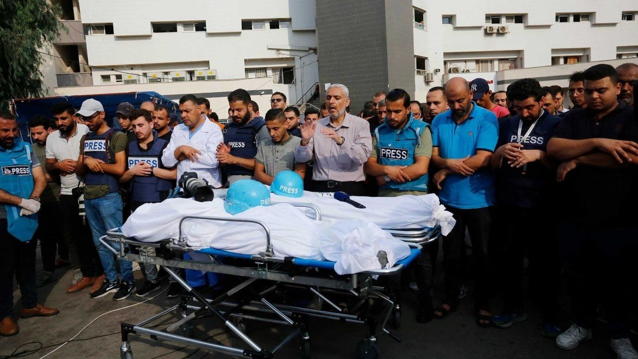 Gazze’de gazeteci katliamı sürüyor! İsrail, 1 gazeteciyi de katletti