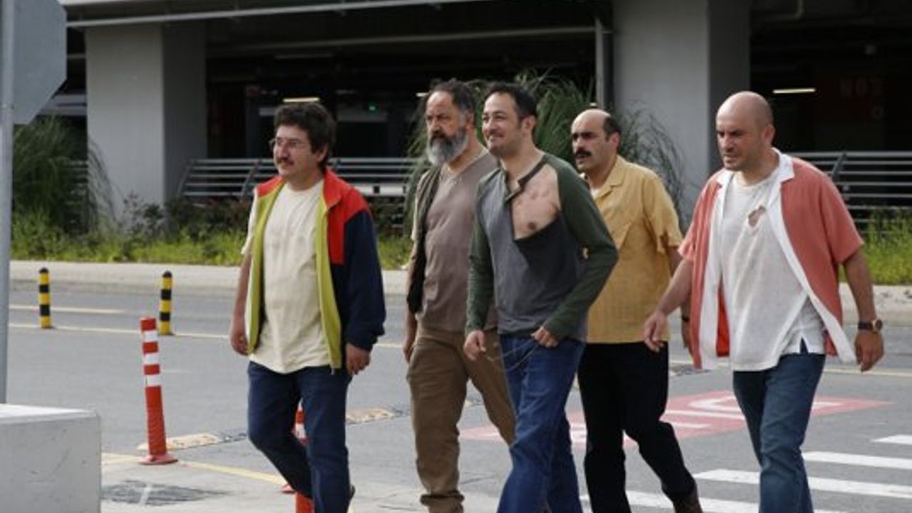 Ölümlü Dünya 2, Vizyona Girmeden Bu Yılın En Çok Ön Satışı Yapılan Türk Filmi Oldu