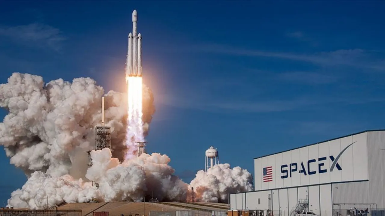 Intuitive Machines ve SpaceX, Ay'a iniş aracının fırlatma tarihini şubat ayına erteledi!