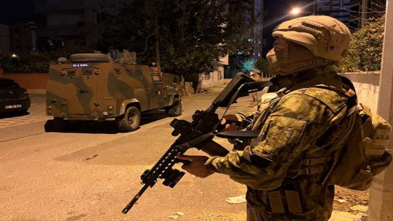 İskoçlar Çetesi’nin kafesi daraldı: KOM’dan dev operasyon