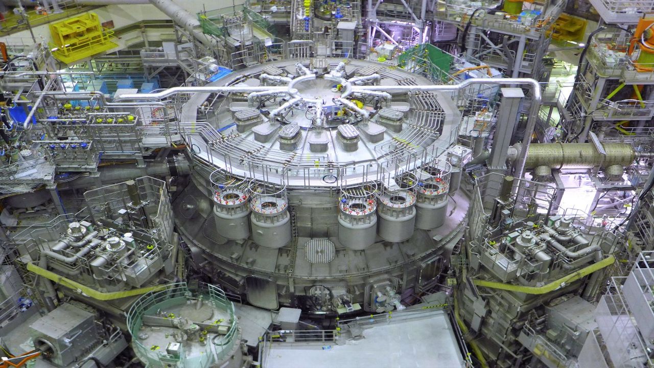 Japonya dünyanın en büyük nükleer füzyon reaktörünün açılışını yaptı!