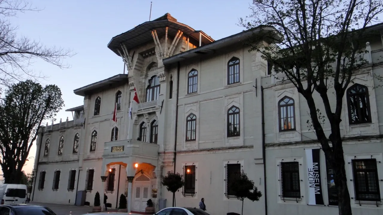 Marmara Üniversitesi 2022 KPSS puanıyla personel alımı yapıyor