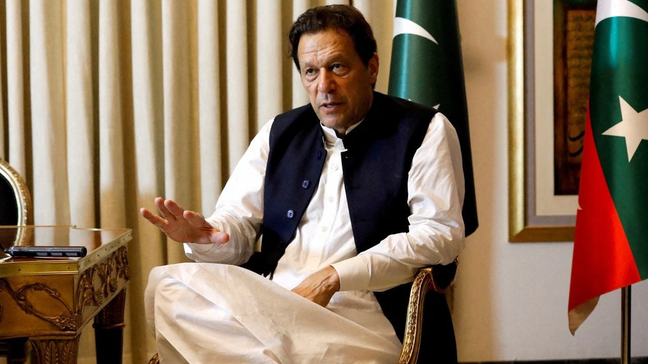 Pakistan’ın eski Başbakan Han serbest mi kalacak? Pakistan’da yüksek mahkeme kararı şaşırttı!
