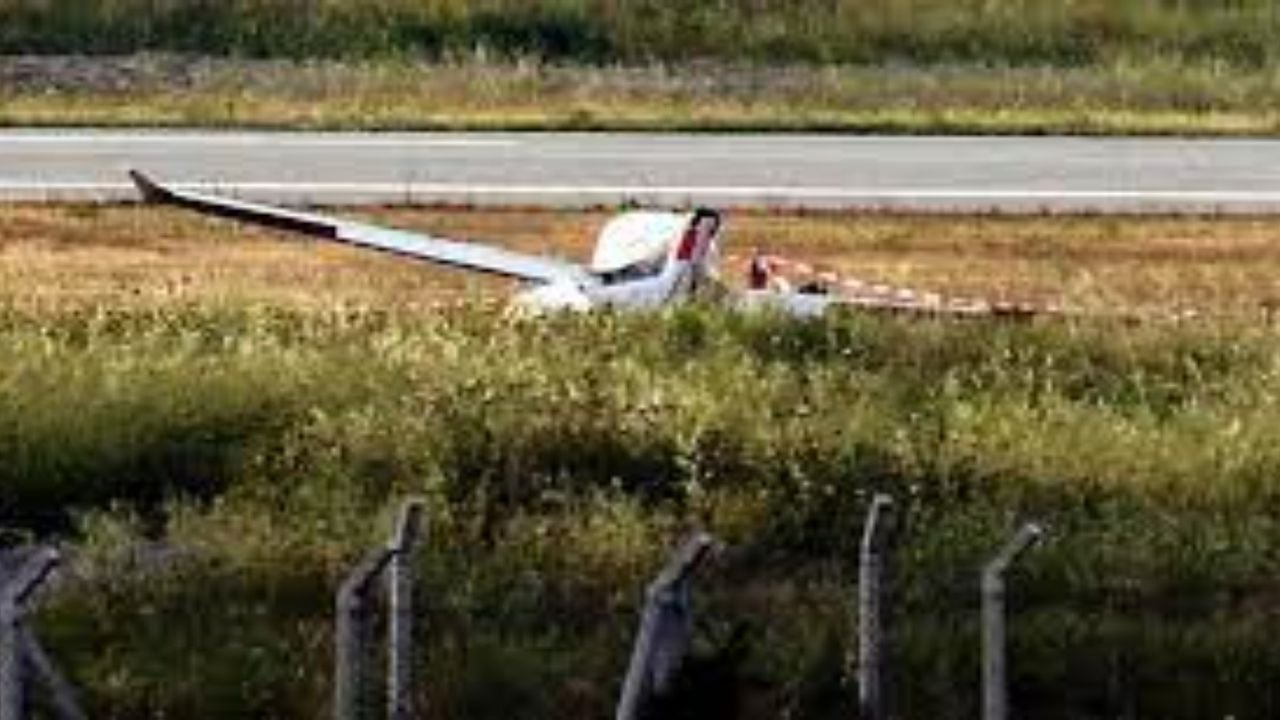 Yunanistan’da eğitim uçağı düştü: 1 pilot hayatını kaybetti