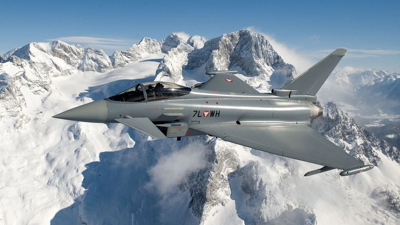 Almanya Eurofighter satışına izin verdi 
