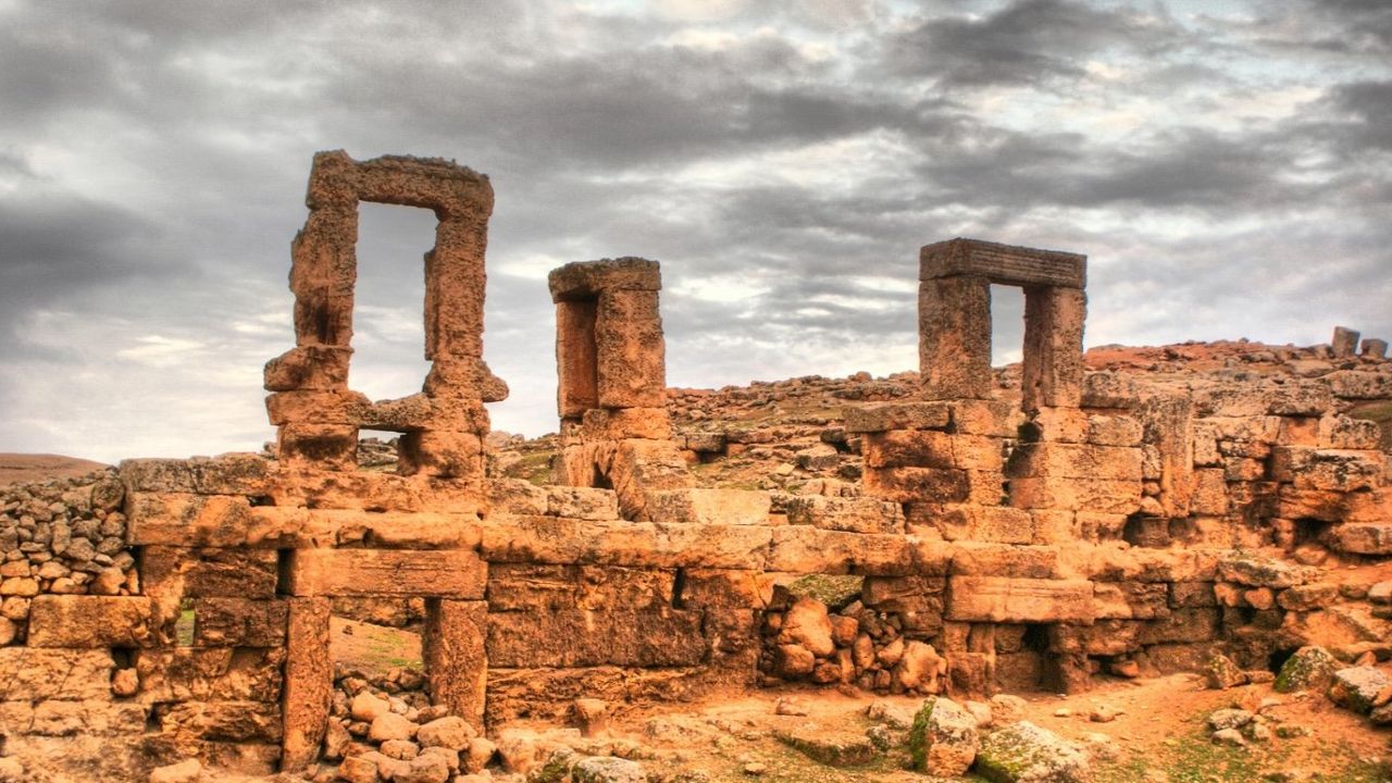 Bu antik kentin ismini daha önce kimse duymadı! Şanlıurfa’da ziyaretçilerini bekliyor