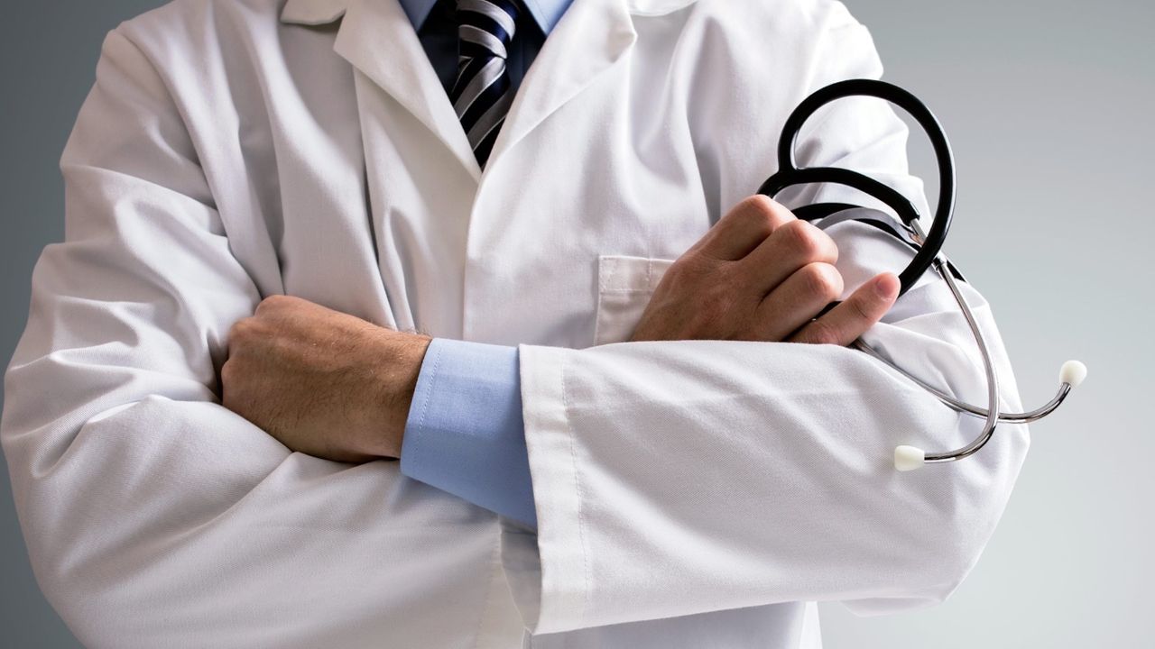 Büyük uzmandan akıl alacak uyarı! Cüzzam halen daha büyük problem