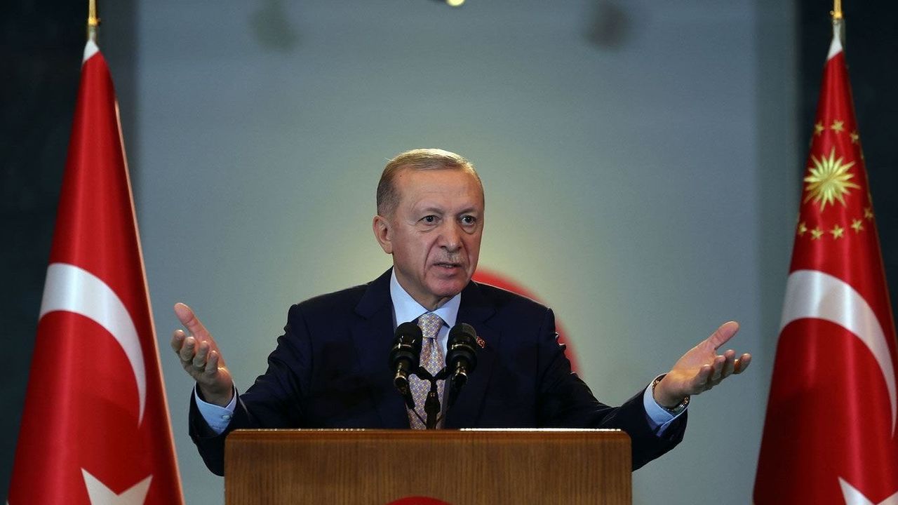 Cumhurbaşkanı Erdoğan İsrail davasına belge gönderildiğini açıkladı: "Bu belgelerle İsrail mahkum olacak"