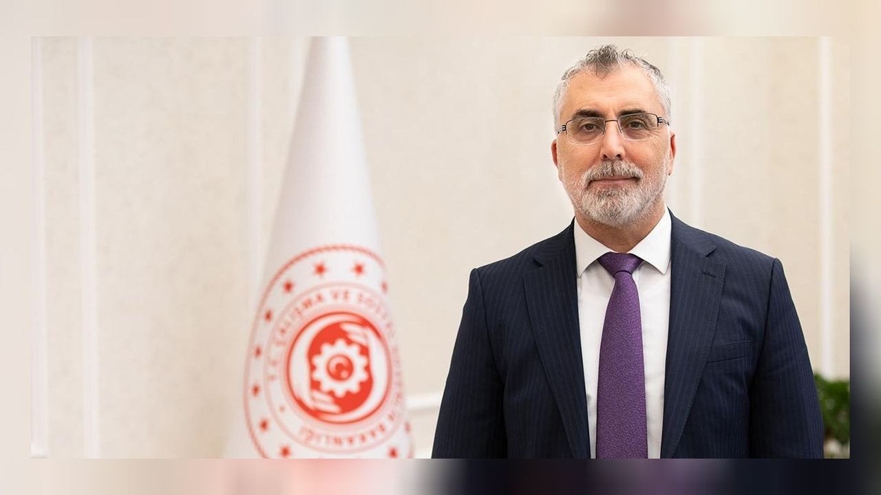 En düşük emekli maaşına bir zam daha! Maaş farkları o tarihte yatacak 