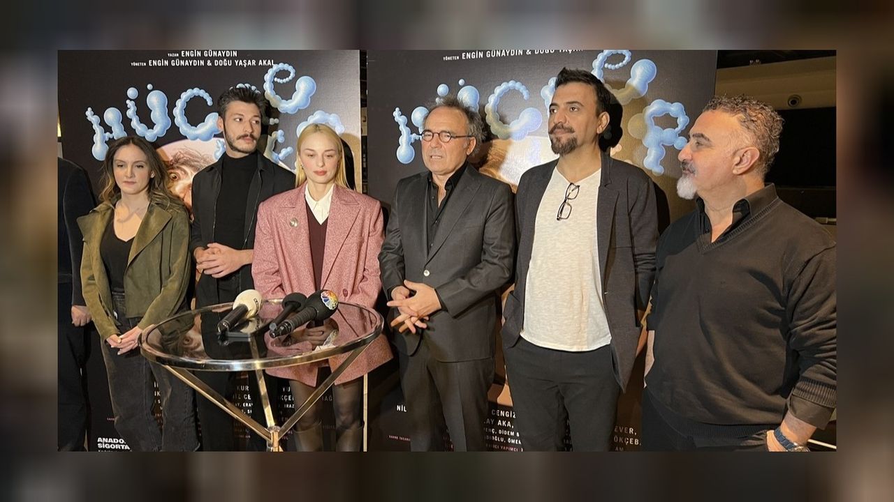 Engin Günaydın'ın imzasını taşıyan "Hücreler" oyunu gala gösterimini yaptı