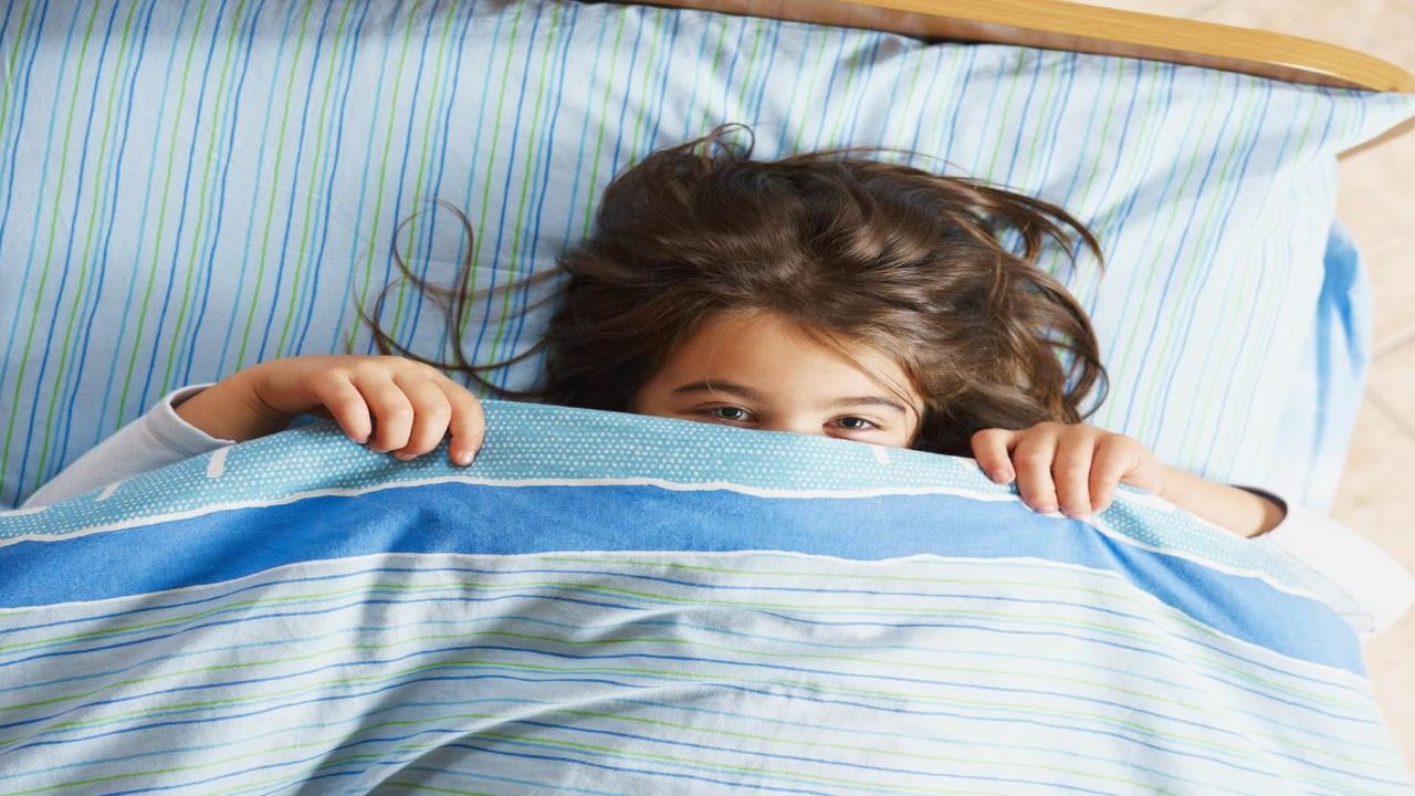 Geceleri alt ıslatan çocuğun kesin çözümü var mı, idrar kaçırma nedenleri neler? 5 yaş sonrasına dikkat!