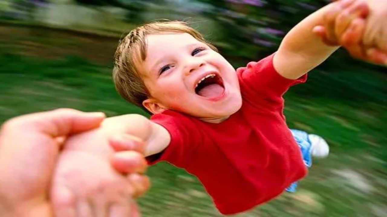 Gülüşleri sizi cezbetmesin! Sonrasında kahreden ağlayışlara dönüşebilir...Bu masum hareketin tehlikesine inanamayacaksınız!