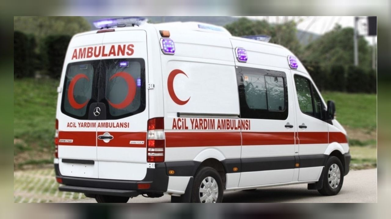 İki motosikletli çarpıştı: Bir kişi öldü, bir kişi yaralandı 