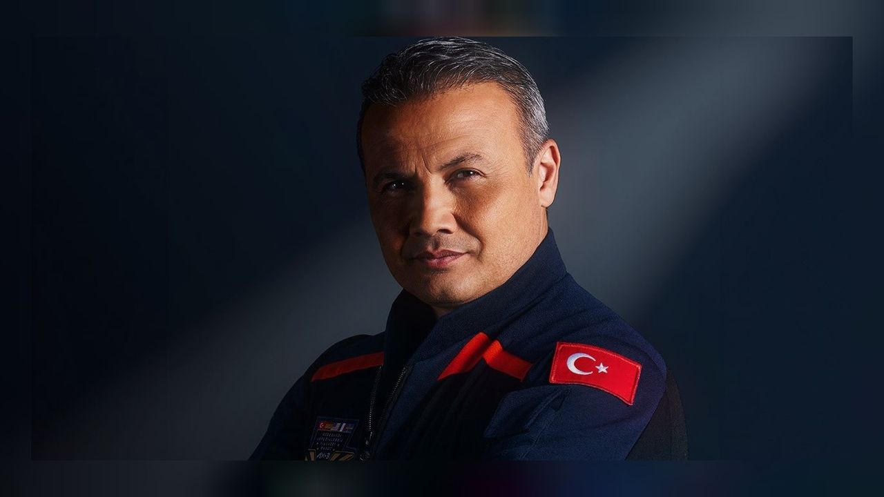 İlk Türk astronotun yolculuğu neden ertelendi? Alper Gezeravcı ne zaman uzaya gidecek? 