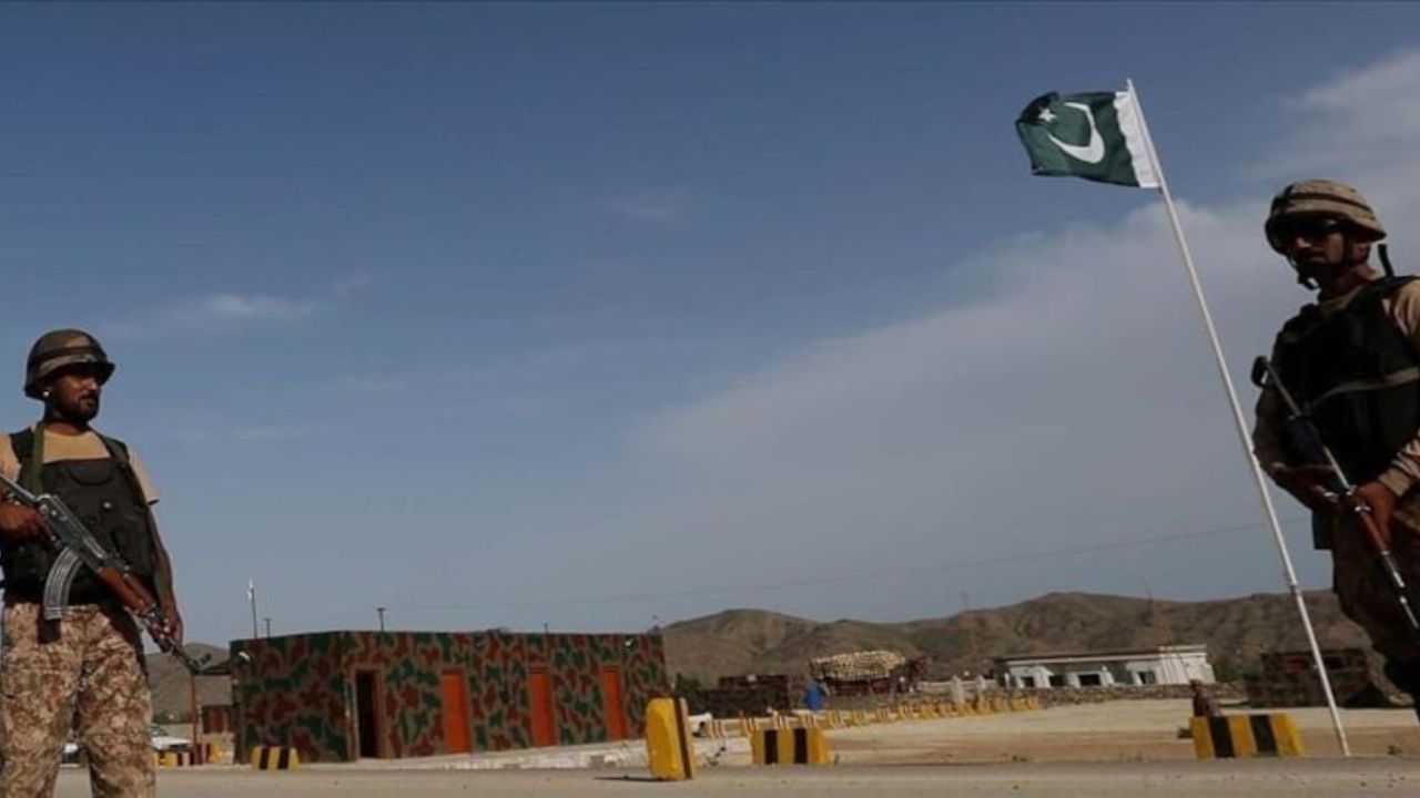 İran'dan 9 Pakistanlının öldürüldüğü saldırıya kınama mesajı