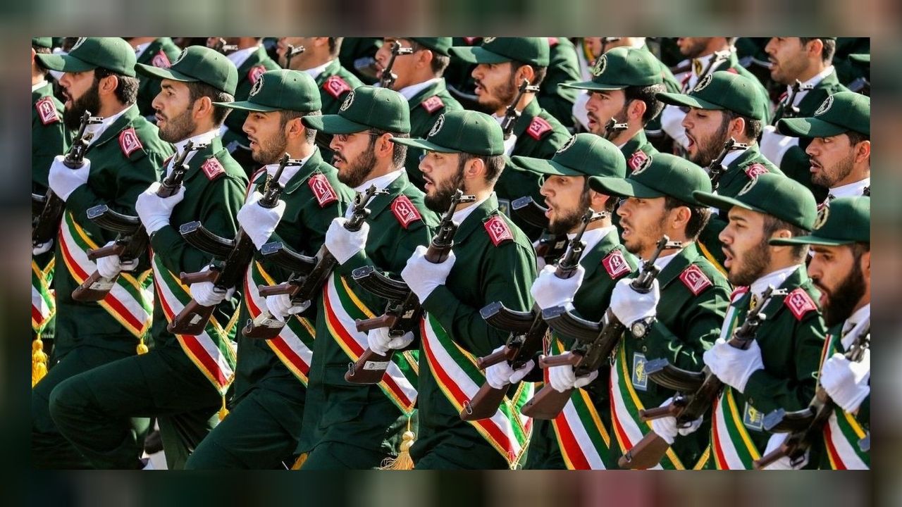 İsrail'in Şam'a hava saldırısı sırasıda 2 üst düzey askeri yetkili de öldürüldü