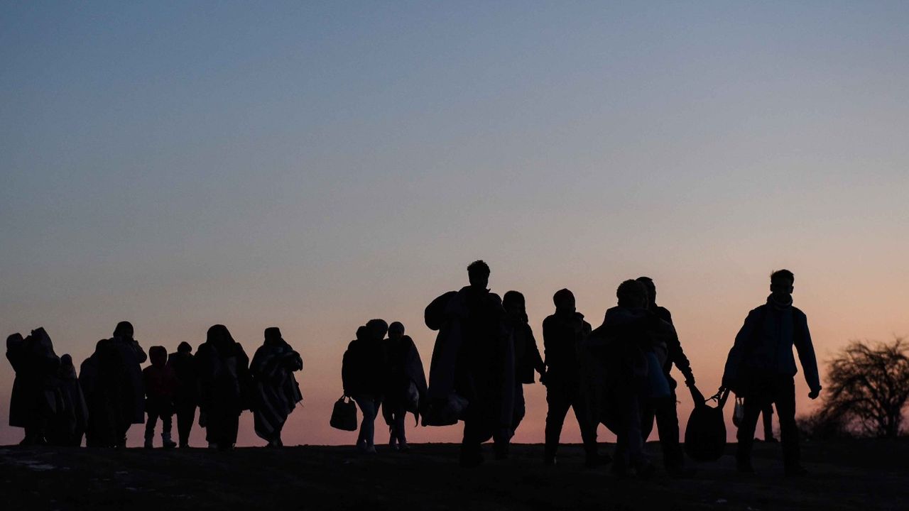 Kayseri'de operasyon! 24 düzensiz göçmen sınır dışı edilecek